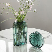 Load image into Gallery viewer, Glass vases Articture - modern design
