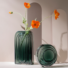 Load image into Gallery viewer, Glass vases Articture - modern design
